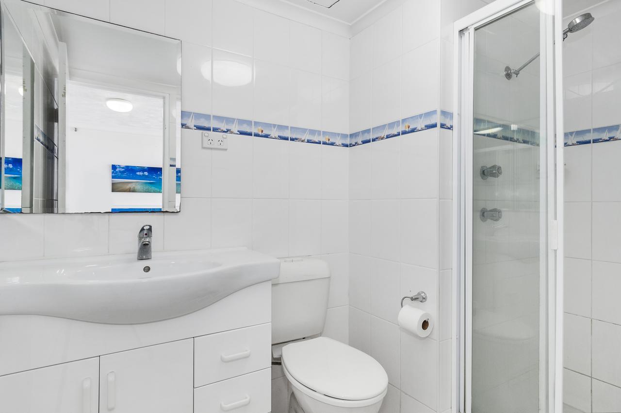 Apartment Surfers Beachcomber Private