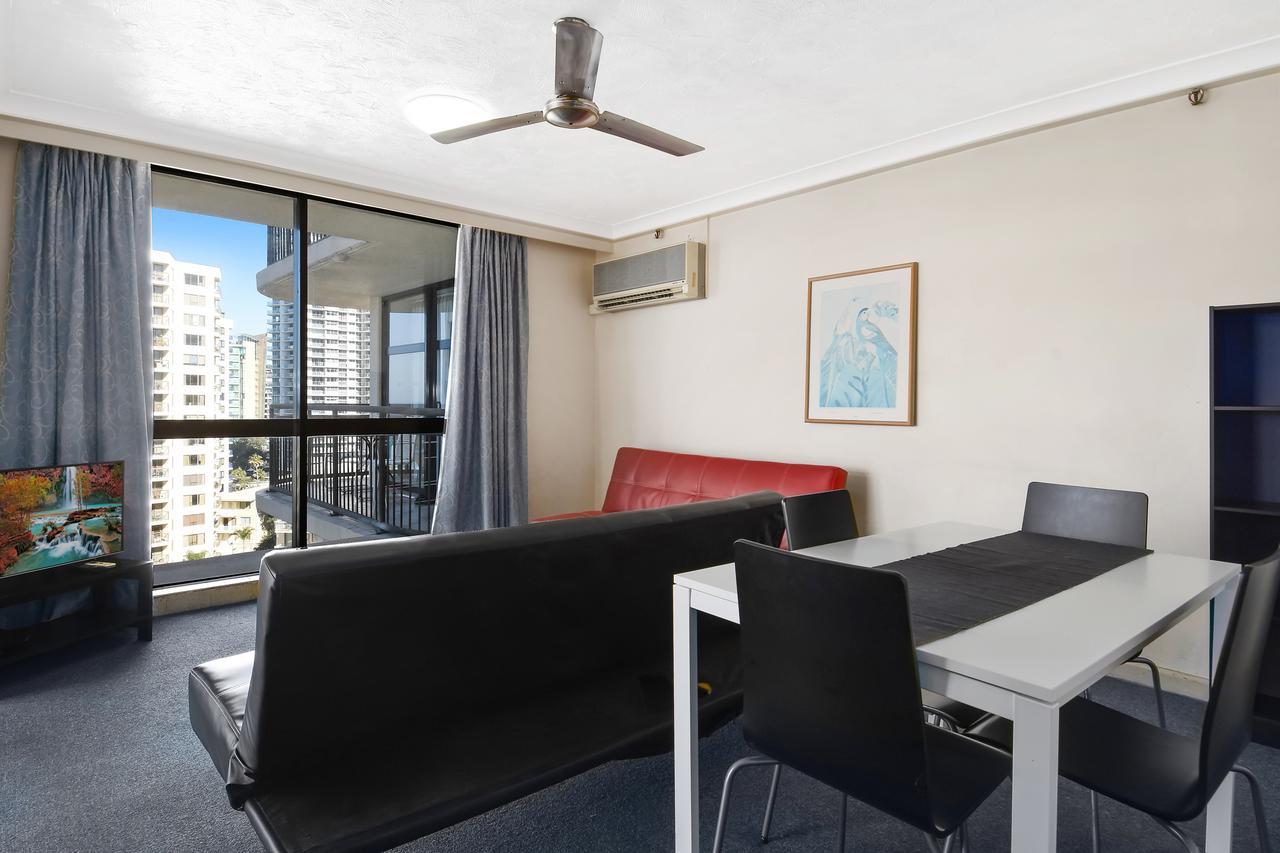 Surfers Beachcomber Private *