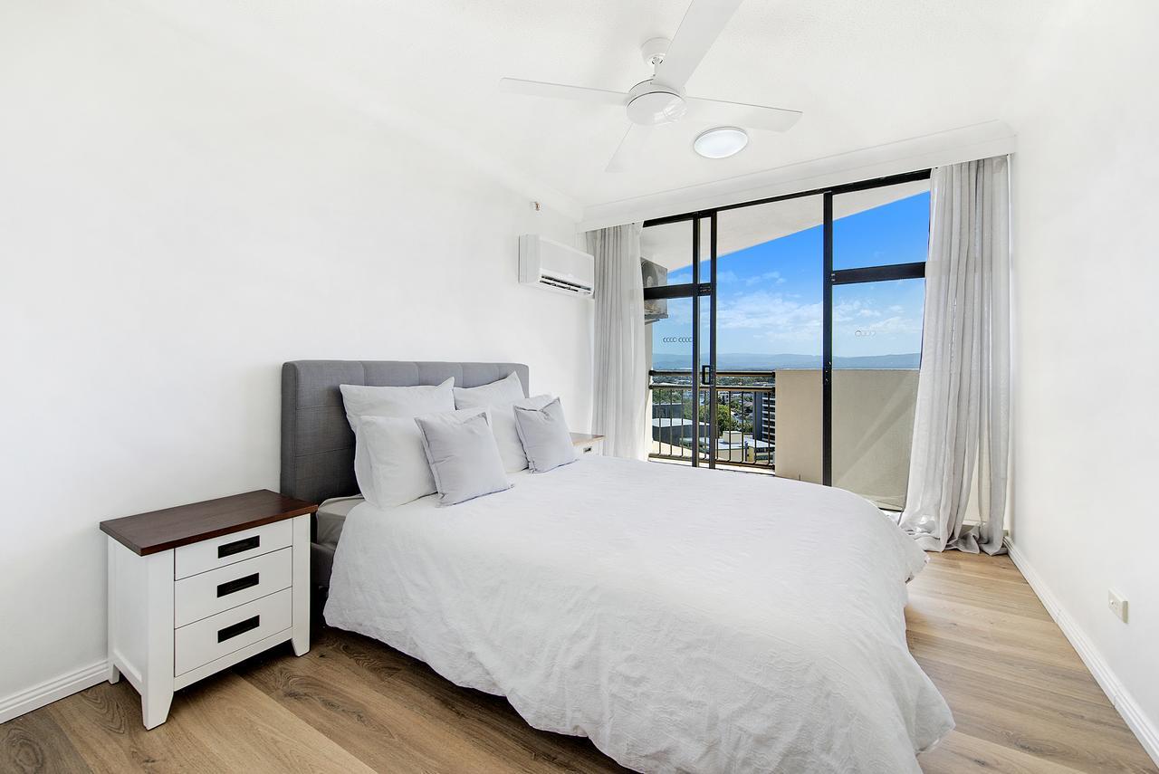 Apartment Surfers Beachcomber Private *